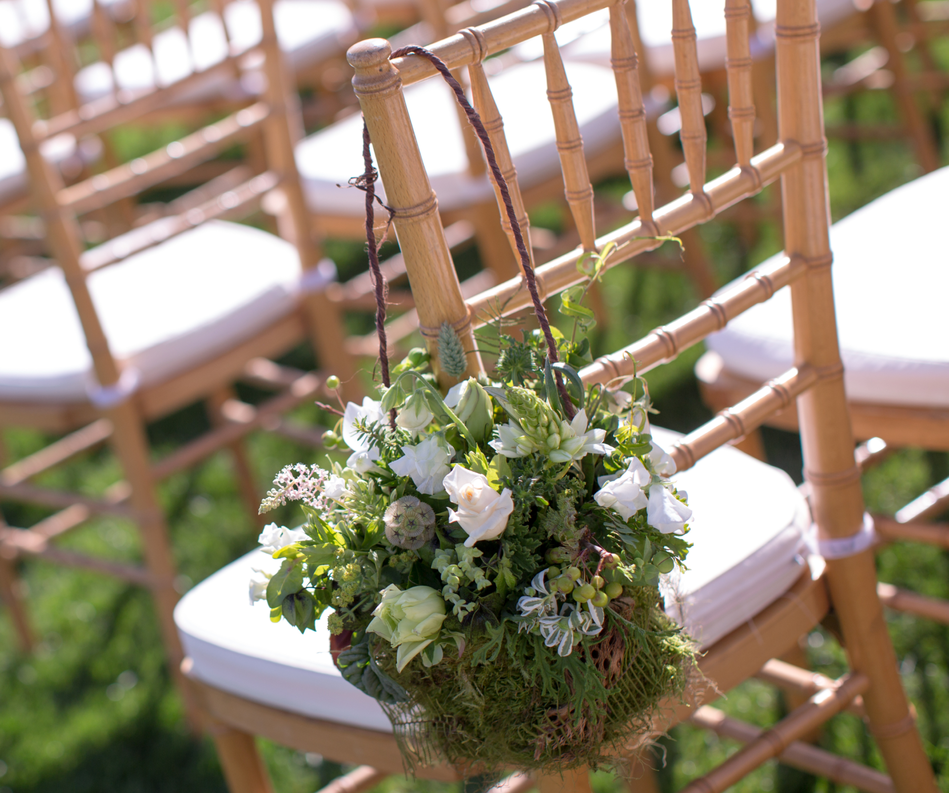 Aisle/Chair Decor